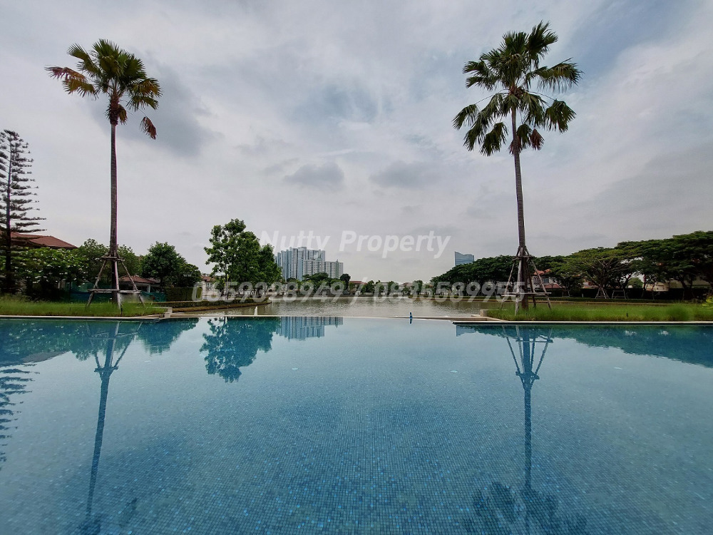 For SaleHouseBangna, Bearing, Lasalle : For Sale Nantawan Bangna Km.7, corner plot 94 square wah.