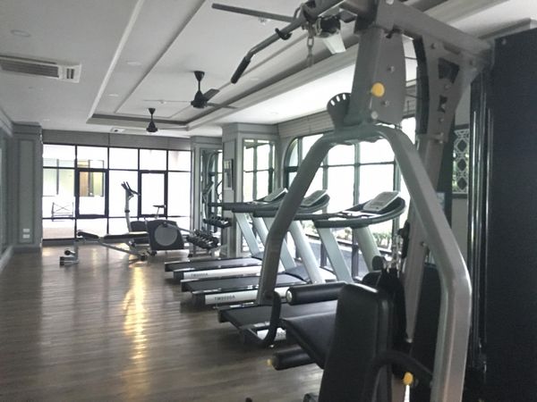 ให้เช่าคอนโดสยาม จุฬา สามย่าน : The Reserve Kasemsan 3【𝐑𝐄𝐍𝐓】🔥ตกแต่งสไตล์เรียบหรู ห้องใหญ่ เฟอร์คุมโทน ที่เก็บของแบบจุใจ สวนกลางฟีลรีสอร์ท พร้อมเข้าอยู่!!🔥 ติดต่อไลน์ไอดี: @hacondo