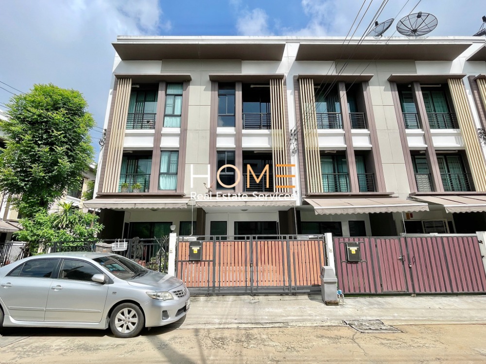For SaleTownhomeThaphra, Talat Phlu, Wutthakat : Baan Klang Muang Kalpapruek / 3 Bedrooms (SALE) PUP366