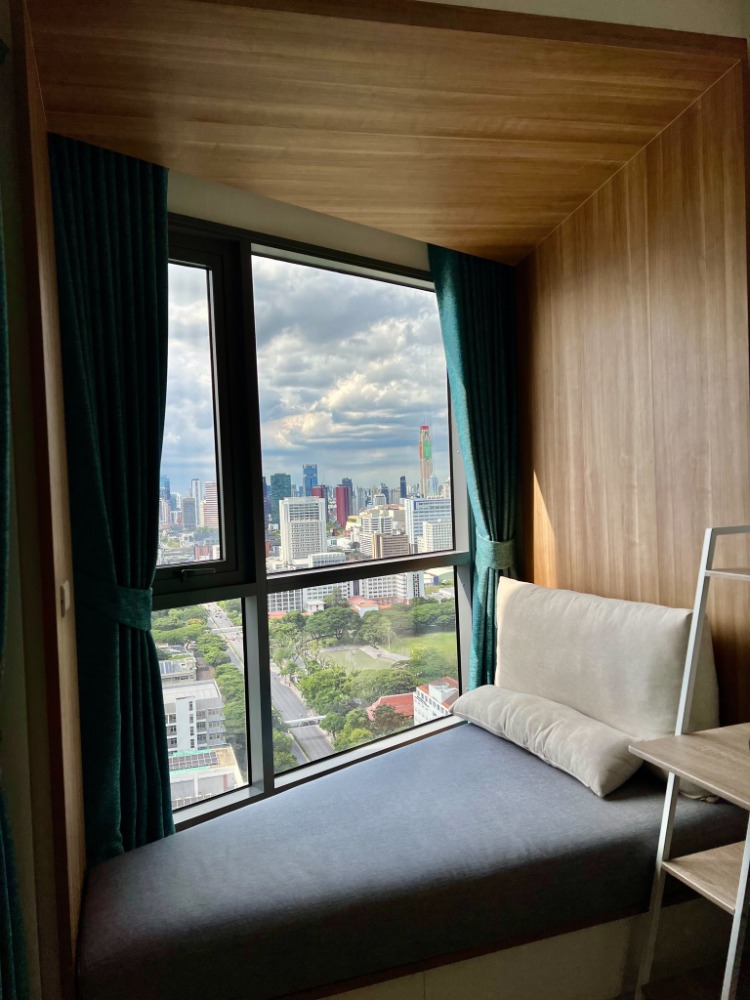 ให้เช่าคอนโดสยาม จุฬา สามย่าน : Triple Y Residence【𝐑𝐄𝐍𝐓】🔥ห้องเตียงคู่ สำหรับคนมาเป็นคู่! ตกแต่งสวย โปร่ง สว่าง เฟอร์พร้อมสำหรับ 2 คน วิวดี ขั้นสูง พร้อมเข้าอยู่!!🔥 ติดต่อไลน์ไอดี: @hacondo