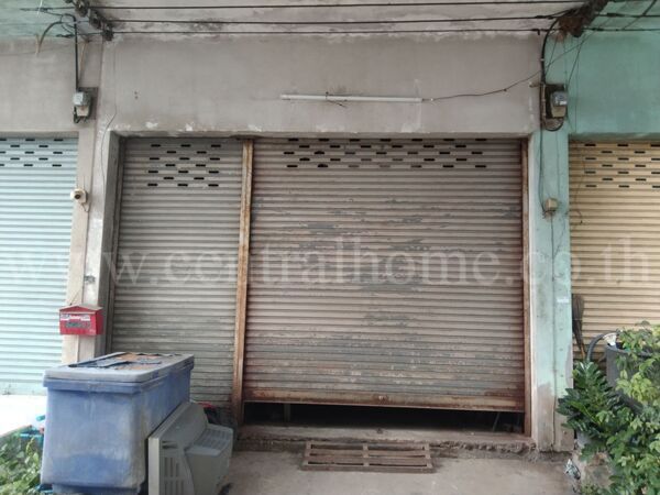 For SaleShop HouseNonthaburi, Bang Yai, Bangbuathong : Commercial building next to the district office. Cheapest in Sai Noi area