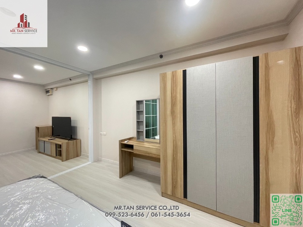 For RentCondoPattanakan, Srinakarin : Condo for rent, Supalai Park Srinakarin, every piece of new furniture. Ready to move in