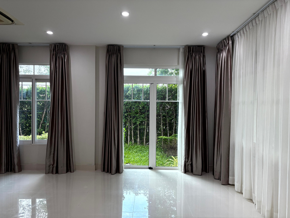 For SaleHouseBangna, Bearing, Lasalle : ✨ Rare Item! For rent-sale Nantawan Bangna Km.7 Corner plot, North-facing, highly private ✨