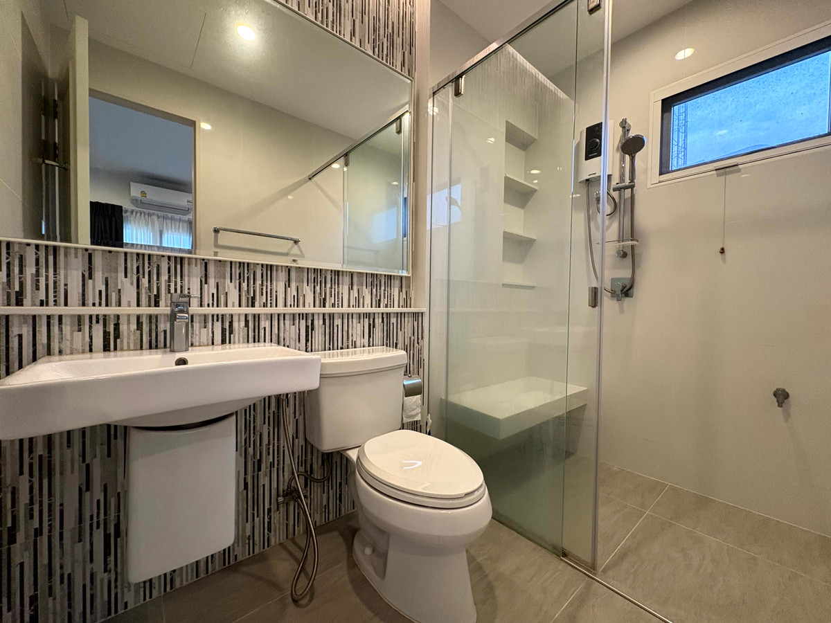 For SaleHouseBangna, Bearing, Lasalle : ✨ Rare Item! For rent-sale Nantawan Bangna Km.7 Corner plot, North-facing, highly private ✨