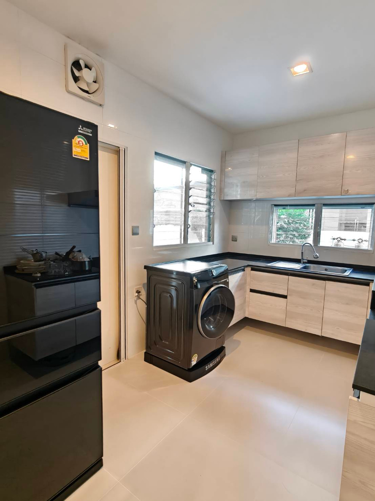 ขายบ้านบางนา แบริ่ง ลาซาล : ขายบ้านเดี่ยวใกล้เมกาบางนา มัณฑนา 2 บางนา กม.7 ใกล้สโมสร พร้อมเข้าอยู่