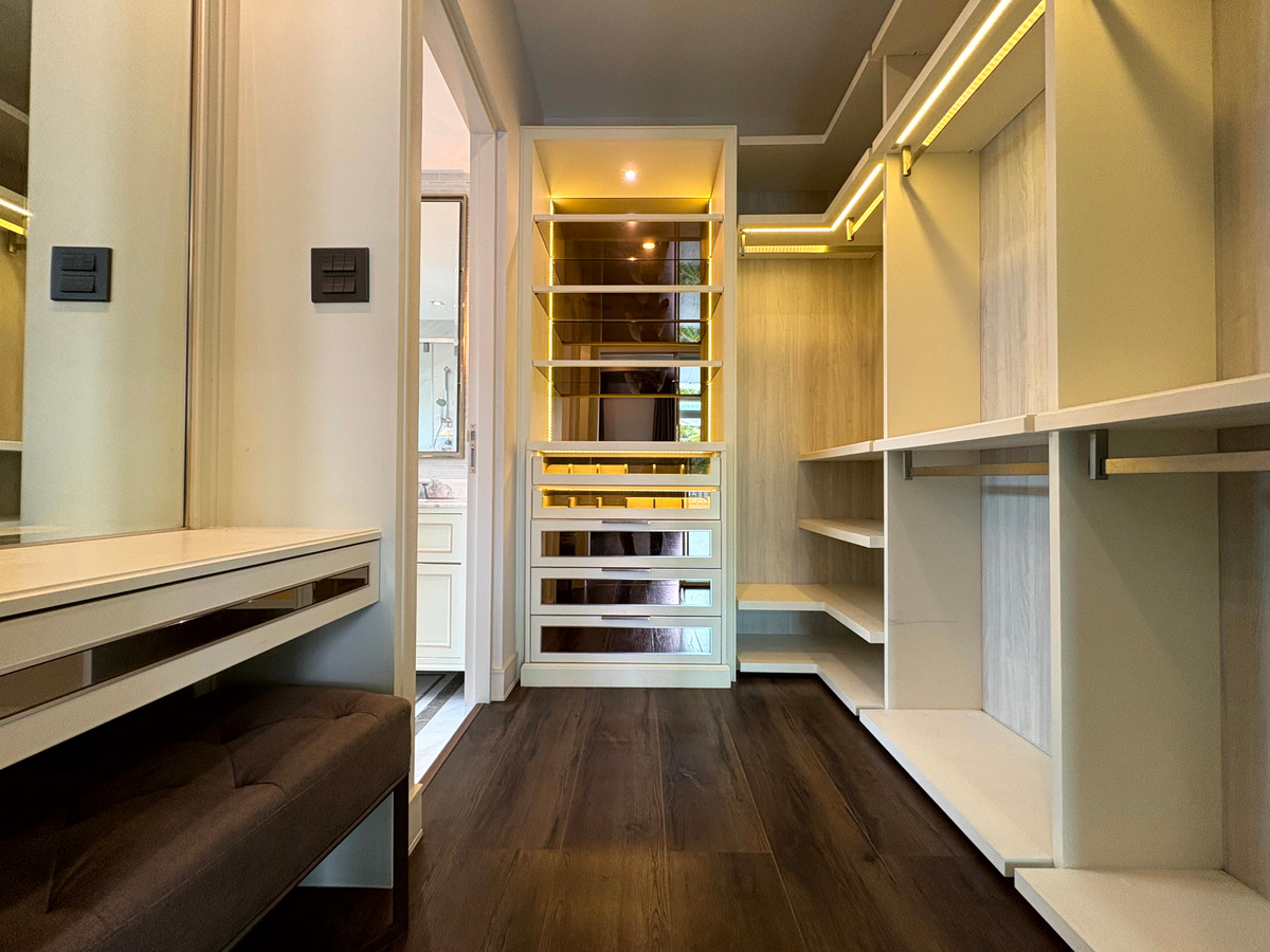 For SaleHouseBangna, Bearing, Lasalle : ✨ Rare Item! For rent-sale Nantawan Bangna Km.7 Corner plot, North-facing, highly private ✨