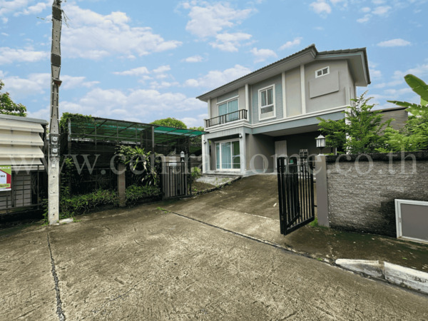 For SaleHouseSamut Prakan,Samrong : Single house, Passorn Theparak - Bangna, back side, cheapest in the project.