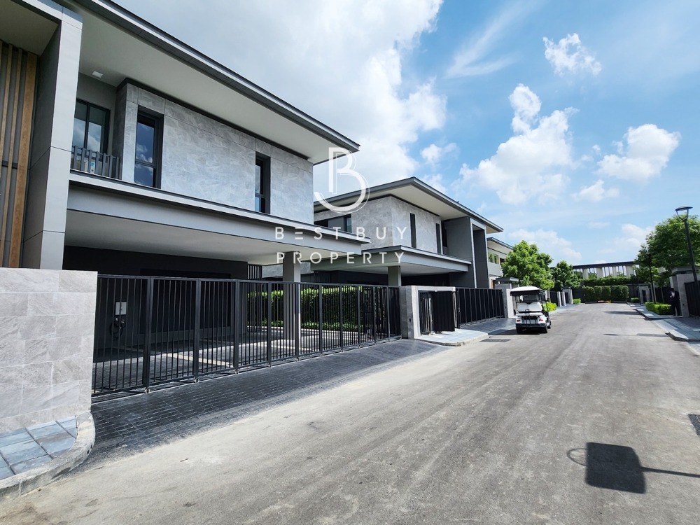 ขายบ้านลาดกระบัง สุวรรณภูมิ : Lake Legend Bangna-Suvarnabhumi (2storey + private lift)