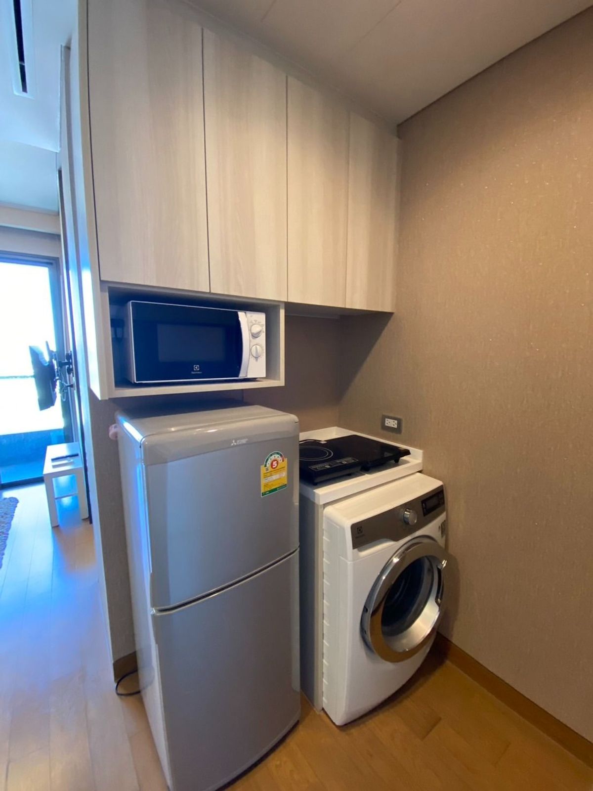 For RentCondoSukhumvit, Asoke, Thonglor : The Lumpini 24. The actual room is beautifully decorated as shown in the picture ✨ Fully Furnished ✨📞 Line : @pukkhome (with @)