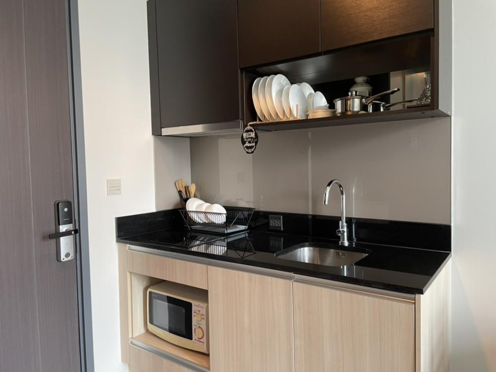 ให้เช่าคอนโดสุขุมวิท อโศก ทองหล่อ : 🔥ให้เช่าด่วน🔥คอนโด เอดจ์ บาย แสนสิริ สุขุมวิท 23 แบบ 1 ห้องนอน ขนาด 34 ตร.ม. ชั้น 2 ไม่บล็อควิว เฟอร์นิเจอร์ครบ ติดBTSอโศก 