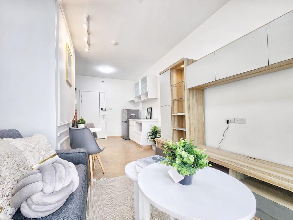 For SaleCondoRama9, Petchburi, RCA : Its so beautiful🌟is it a good idea to stop here? A space Asoke-Ratchada, close to MRT Rama 9.