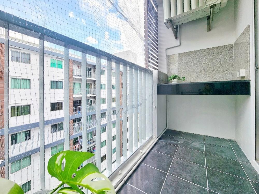 For SaleCondoRama9, Petchburi, RCA : Its so beautiful🌟is it a good idea to stop here? A space Asoke-Ratchada, close to MRT Rama 9.