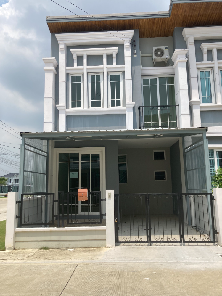 ให้เช่าทาวน์โฮมบางนา แบริ่ง ลาซาล : 🏡ให้เช่าทาว์นโฮมใหม่ (ไม่เคยอยู่) โครงการ GoldenTown สุขุมวิท-ลาซาล (ถ.สุขุมวิท113)