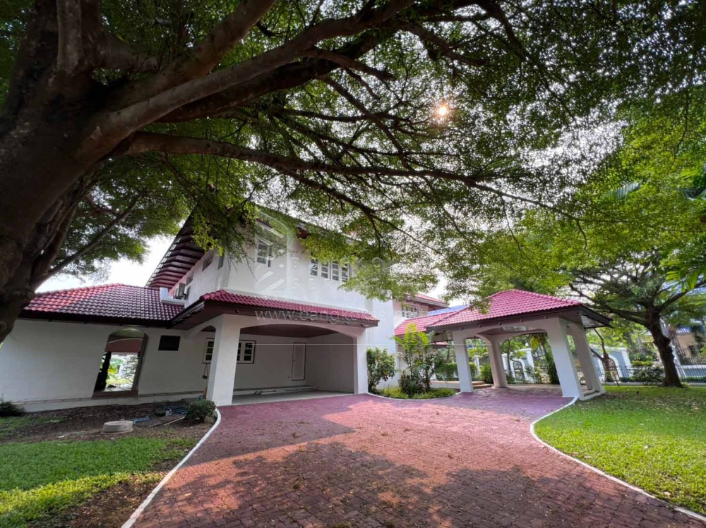 ให้เช่าบ้านบางนา แบริ่ง ลาซาล : House for rent in Bangna
