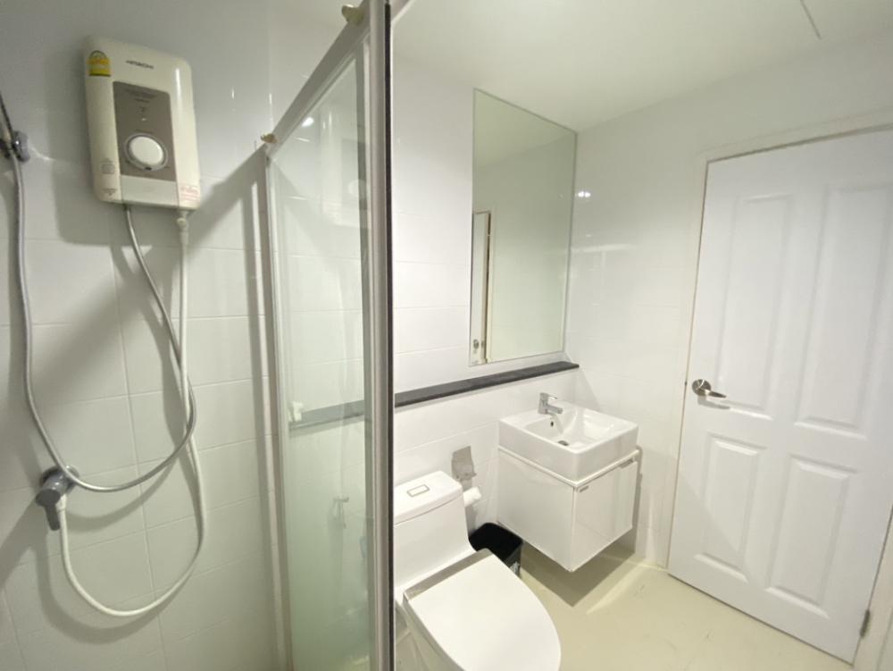 For RentTownhomeSamut Prakan,Samrong : House for rent, The Village 3, Bangna Trad Km.10.