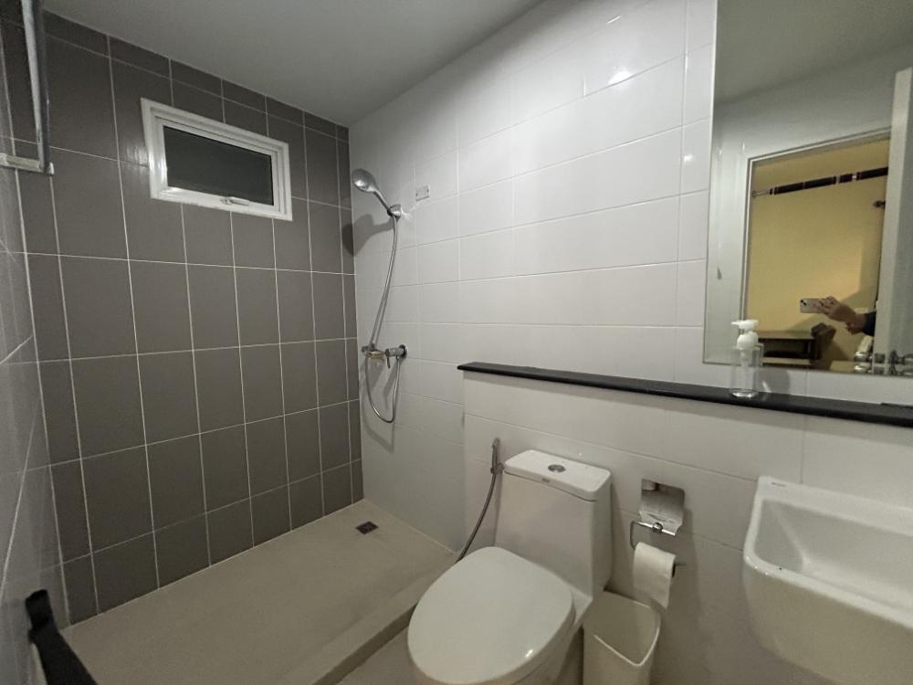 For RentTownhomeSamut Prakan,Samrong : House for rent, The Village 3, Bangna Trad Km.10.