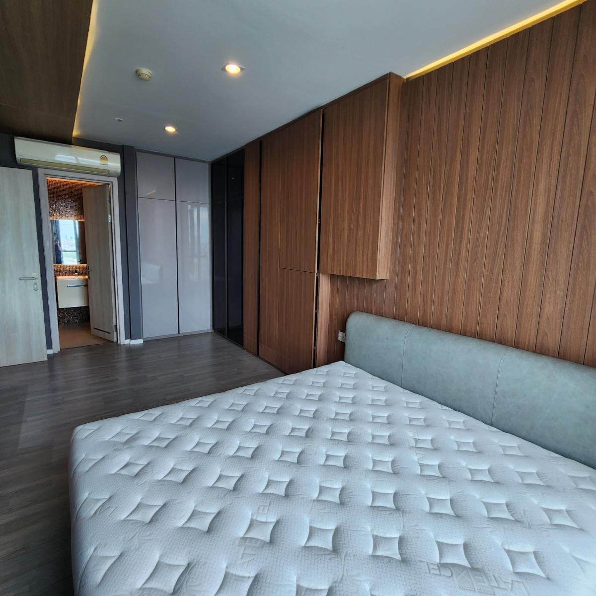 ขายคอนโดบางซื่อ วงศ์สว่าง เตาปูน : 🔥For sale🔥 333 Riverside (333 Riverside),⭐ River view 2 Bed 2Bath​ 86sqm🌞