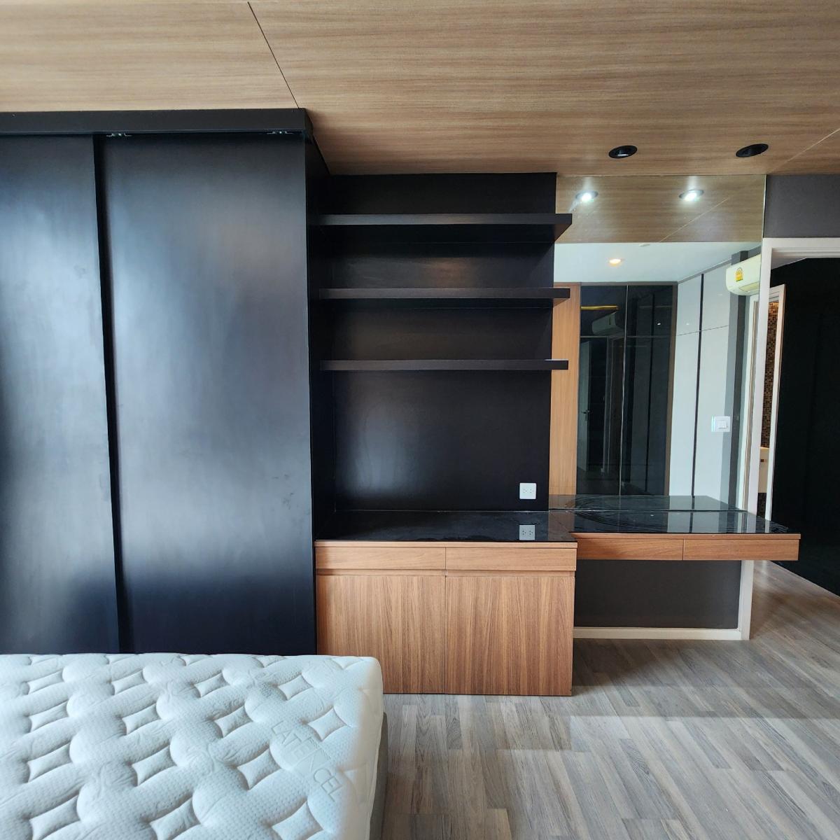 ขายคอนโดบางซื่อ วงศ์สว่าง เตาปูน : 🔥For sale🔥 333 Riverside (333 Riverside),⭐ River view 2 Bed 2Bath​ 86sqm🌞