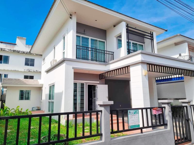 ขายบ้านศรีราชา แหลมฉบัง บ้านบึง : ขายบ้านมือสองศรีราชา บ้าน 2 ชั้น สภาพดี คริสตัล พลัส หนองยายบู่