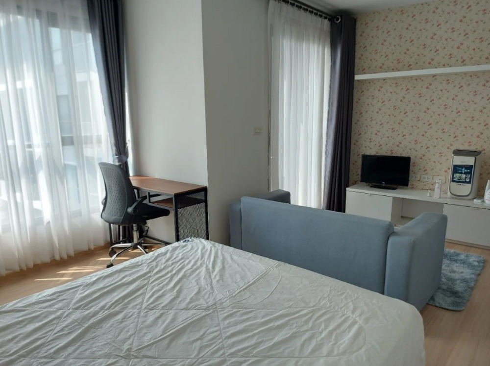 ขายคอนโดพระราม 9 เพชรบุรีตัดใหม่ RCA : S-TB9R204  ขายคอนโด เดอะเบส พระราม9-รามคำแหง, ชั้น 15 แต่งครบ 26 ตรม. 1.7 ล้าน 064-959-8900