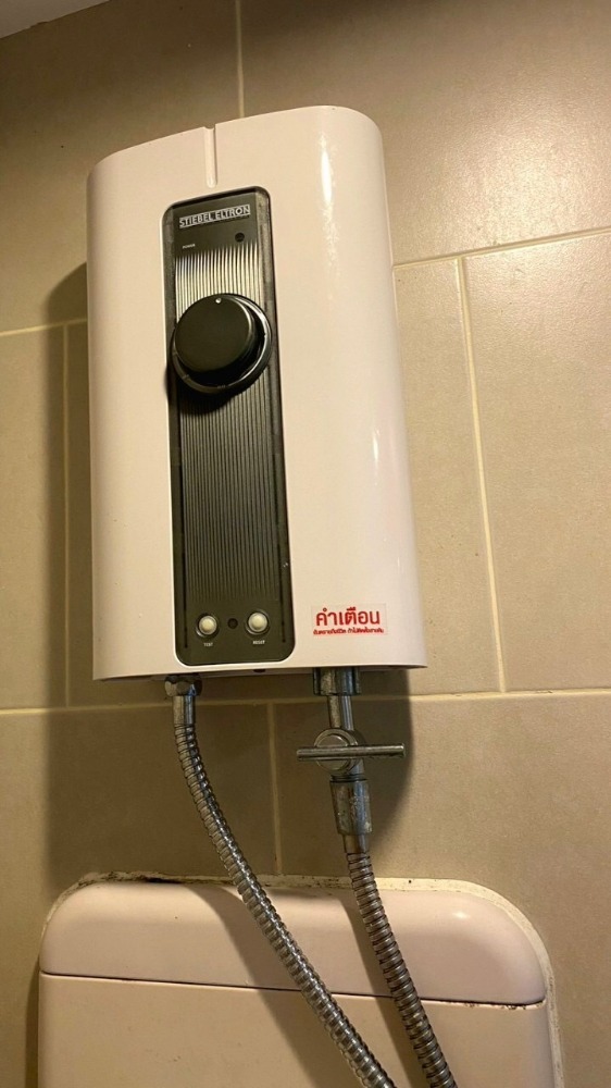 ขายคอนโดพระราม 9 เพชรบุรีตัดใหม่ RCA : S-TB9R204  ขายคอนโด เดอะเบส พระราม9-รามคำแหง, ชั้น 15 แต่งครบ 26 ตรม. 1.7 ล้าน 064-959-8900