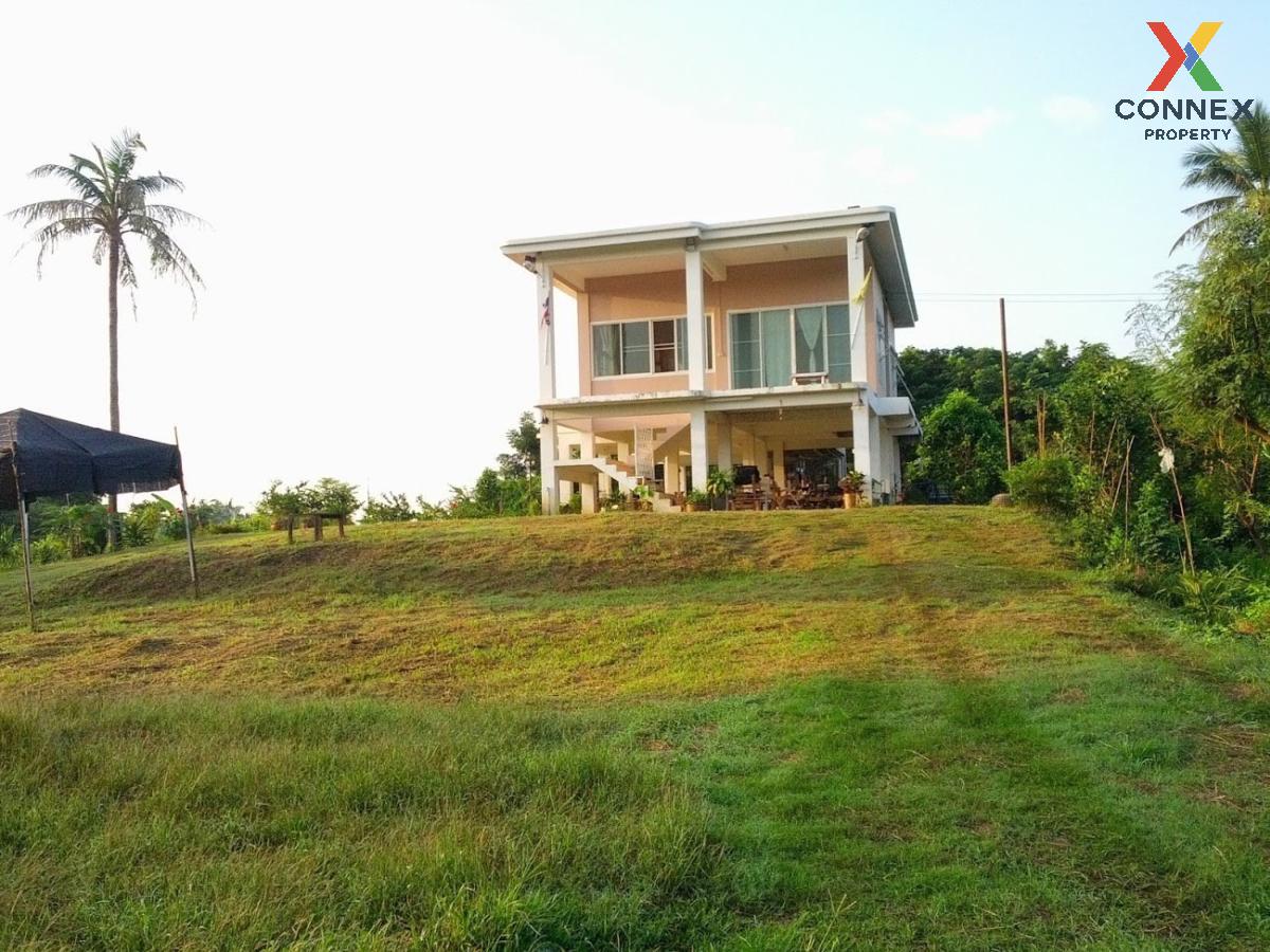 For SaleLandKanchanaburi : For Sale Land with house next to rural road 4066 Kanchanaburi , nice view , river view , wide frontage , newly renovated , Phong Tuek , Tha Maka , Kanchanaburi , CX-87462