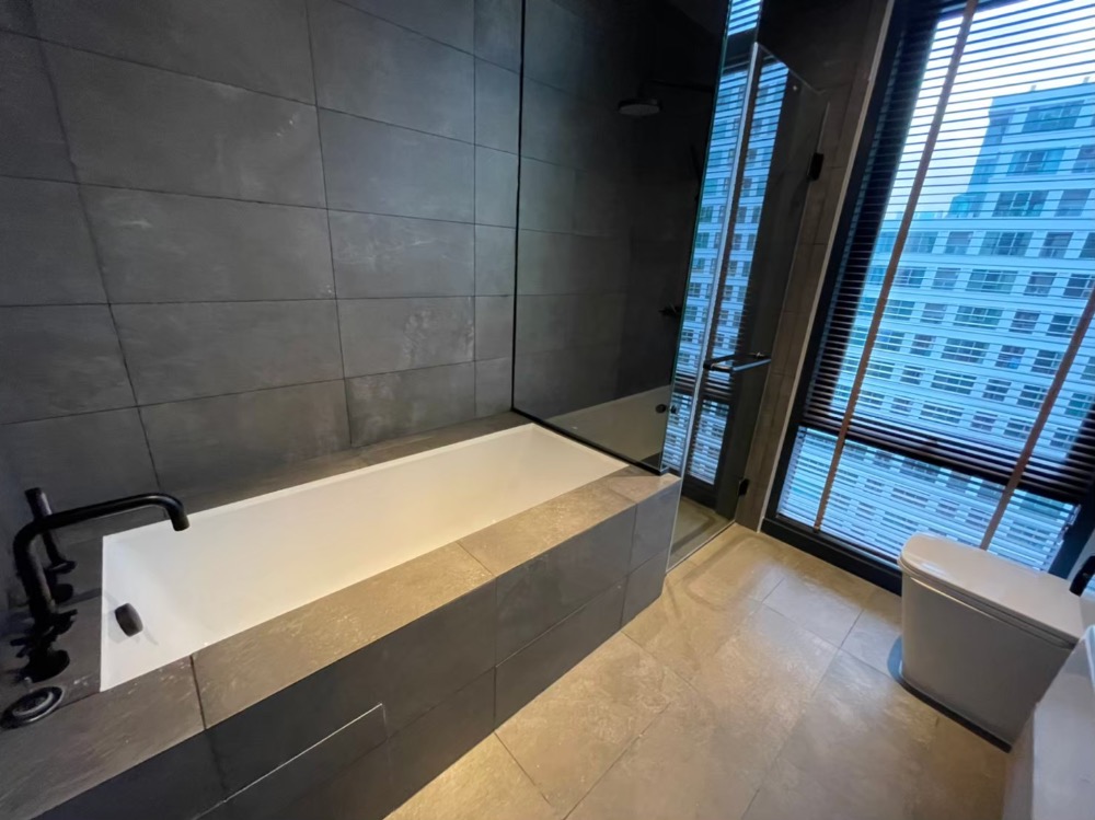 ให้เช่าคอนโดสุขุมวิท อโศก ทองหล่อ : 📌For RENT เช่า | The Lofts Asoke - 2BR (74 sqm) 60,000 THB