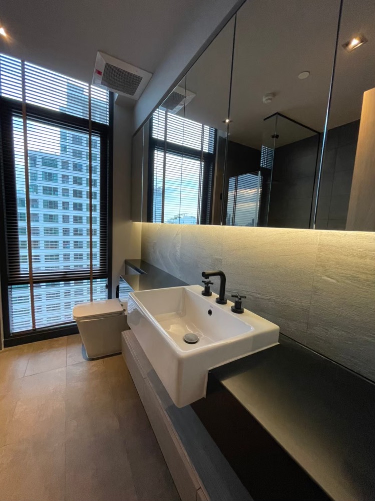 ให้เช่าคอนโดสุขุมวิท อโศก ทองหล่อ : 📌For RENT เช่า | The Lofts Asoke - 2BR (74 sqm) 60,000 THB