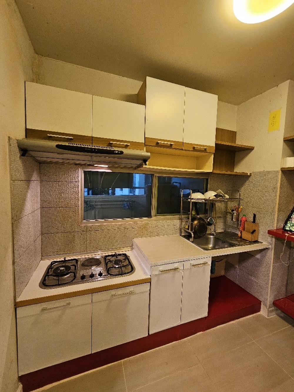 ให้เช่าทาวน์โฮมลาดพร้าว101 แฮปปี้แลนด์ : 🚩For Rent : Townplus Ladphrao 101 / 🐱 Allowed small pets / 2 Bed, 3 Bath / 27,000.-