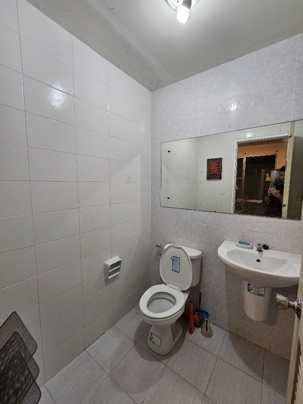 ให้เช่าทาวน์โฮมลาดพร้าว101 แฮปปี้แลนด์ : 🚩For Rent : Townplus Ladphrao 101 / 🐱 Allowed small pets / 2 Bed, 3 Bath / 27,000.-