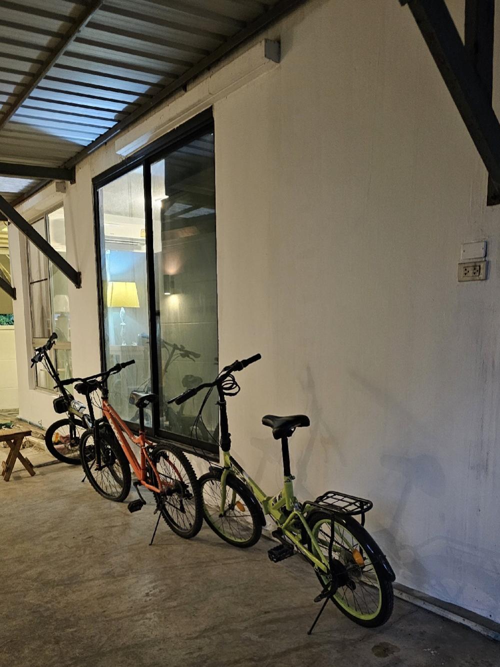 ให้เช่าทาวน์โฮมลาดพร้าว101 แฮปปี้แลนด์ : 🚩For Rent : Townplus Ladphrao 101 / 🐱 Allowed small pets / 2 Bed, 3 Bath / 27,000.-