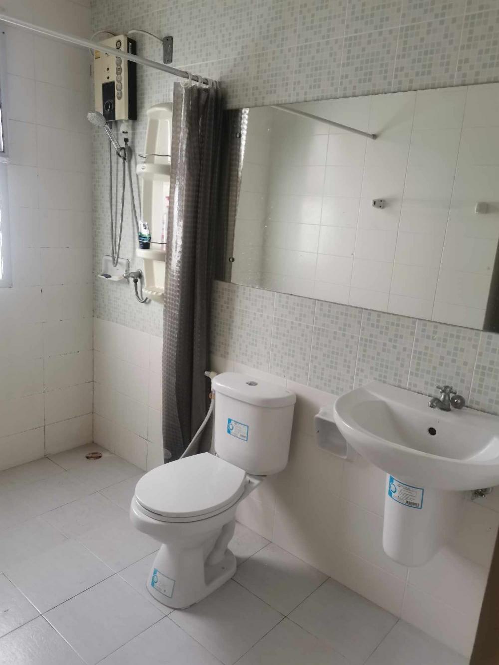 ให้เช่าทาวน์โฮมลาดพร้าว101 แฮปปี้แลนด์ : 🚩For Rent : Townplus Ladphrao 101 / 🐱 Allowed small pets / 2 Bed, 3 Bath / 27,000.-