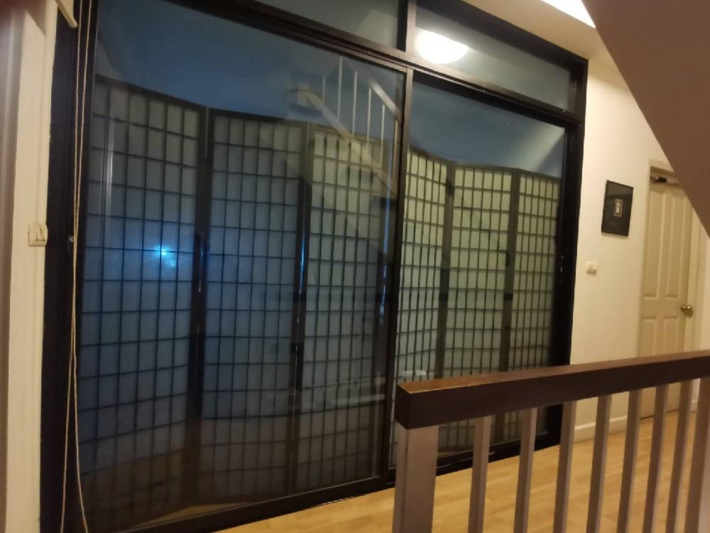 ให้เช่าทาวน์โฮมลาดพร้าว101 แฮปปี้แลนด์ : 🚩For Rent : Townplus Ladphrao 101 / 🐱 Allowed small pets / 2 Bed, 3 Bath / 27,000.-