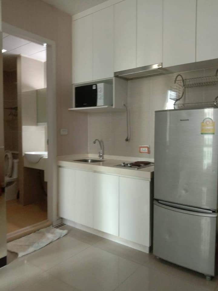 ให้เช่าคอนโดพระราม 9 เพชรบุรีตัดใหม่ RCA : ให้เช่า T.c. Green rama 9 1ห้องนอน ใกล้ เซ็นทรัลพระราม9 ฟอร์จูน ราคา 15,000