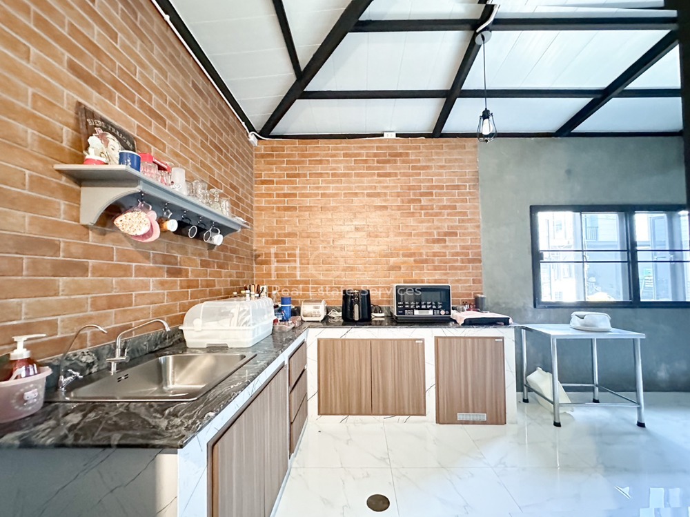 ขายทาวน์โฮมบางแค เพชรเกษม : ตำแหน่งหลังมุม ฟรีเฟอร์ทั้งหลัง ✨ เดอะ คอนเนค เพชรเกษม 48 / 3 ห้องนอน (ขาย), The Connect Phechkasem 48 / 3 Bedrooms (SALE) MHOW090