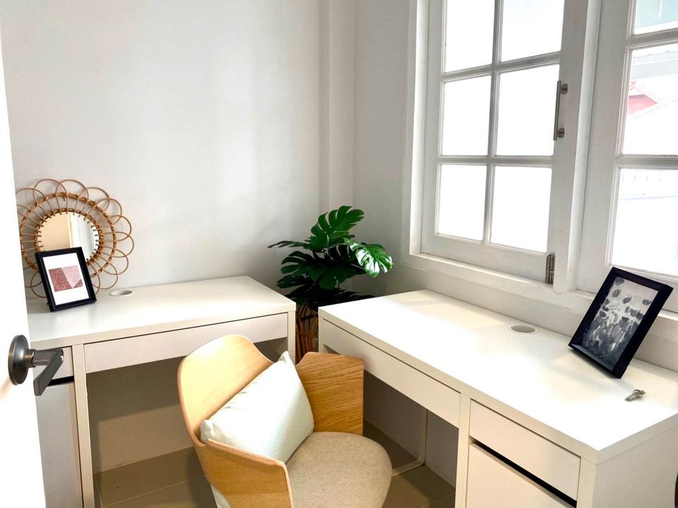 For RentHouseBangna, Bearing, Lasalle : Townhouse Sukhumvit 72