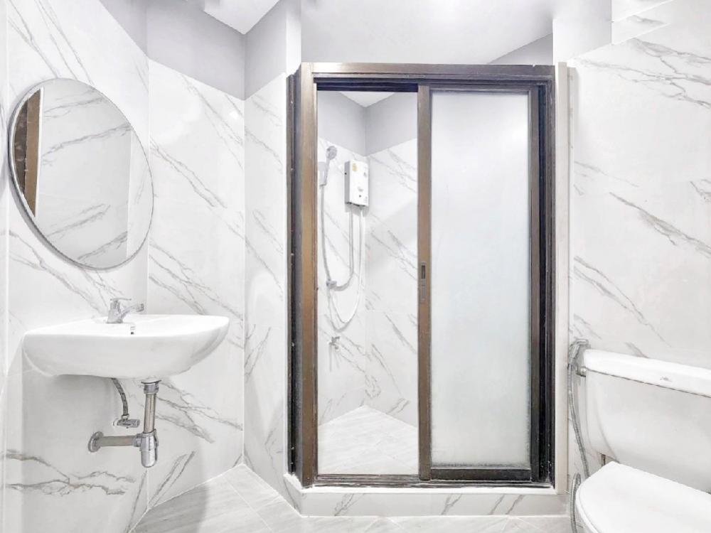 ขายคอนโดรามคำแหง หัวหมาก : กั้นห้องทึบ บดินทร์ สวีทโฮม ห้องใหญ่ ฟิวบ้าน ล้านต้นๆ