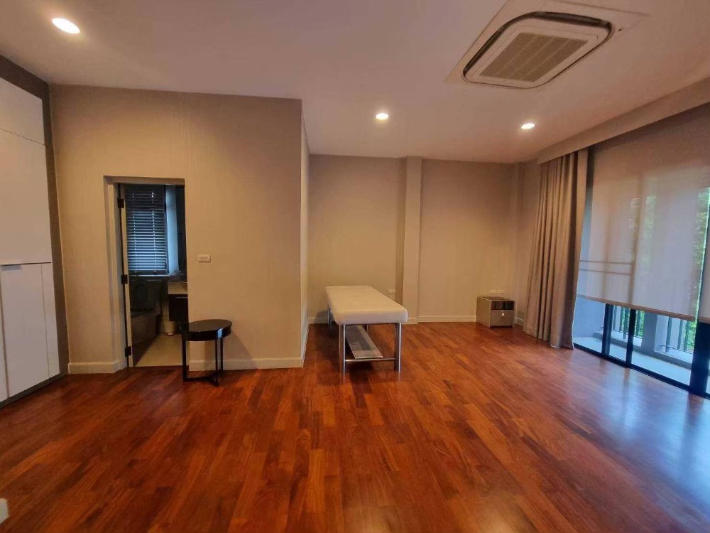 ขายบ้านนวมินทร์ รามอินทรา : บ้านเดี่ยว แกรนด์ บางกอก บูเลอวาร์ด รัชดา - รามอินทรา 2 / 5 ห้องนอน (ขาย), Grand Bangkok Boulevard Ratchada - Ramintra 2 / Single Family Home 5 Bedrooms (FOR SALE) TAN525