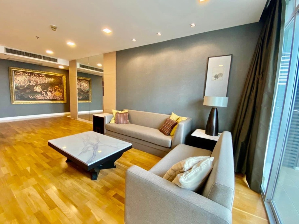 For RentCondoSathorn, Narathiwat : 📣✨ Urbana Sathorn for rent ✨📣 2 bedrooms, 2 bathrooms, beautifully decorated, complete electrical appliances.