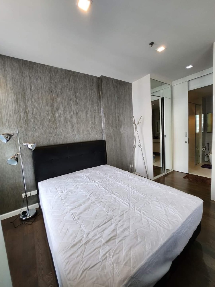 For RentCondoSathorn, Narathiwat : For rent 📌Nara9 📌Luxury Condo, Luxury Modern Contemporary style, location in the heart of Sathorn-Narathiwat 🚝 near BTS Chong Nonsi.