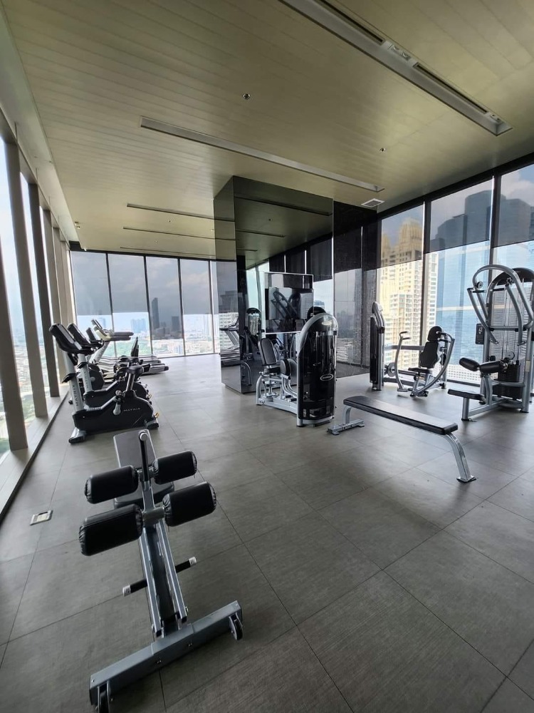 For RentCondoSathorn, Narathiwat : For rent 📌Nara9 📌Luxury Condo, Luxury Modern Contemporary style, location in the heart of Sathorn-Narathiwat 🚝 near BTS Chong Nonsi.