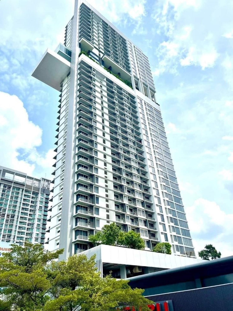For RentCondoSathorn, Narathiwat : For rent 📌Nara9 📌Luxury Condo, Luxury Modern Contemporary style, location in the heart of Sathorn-Narathiwat 🚝 near BTS Chong Nonsi.