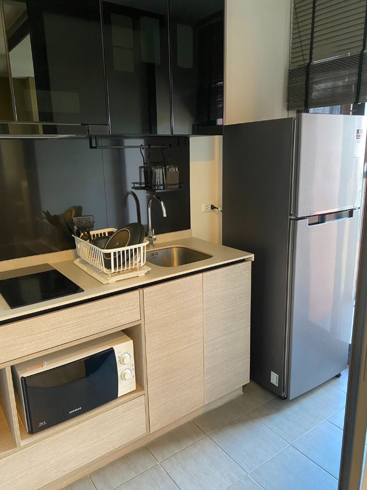 ขายคอนโดพระราม 9 เพชรบุรีตัดใหม่ RCA : S-TBGR157  ขายคอนโด เดอะเบส การ์เด้น-พระราม9, ชั้น 20 แต่งครบ 31 ตรม. 3.19 ล้าน 064-959-8900