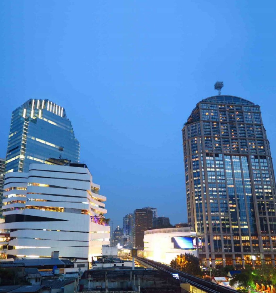 ให้เช่าสำนักงานสุขุมวิท อโศก ทองหล่อ : ออฟฟิศ พื้นที่สำนักงานให้เช่า พร้อมพงษ์ สุขุมวิท Office อาคาร ภิรัช ทาวเวอร์ แอท เอ็มควอเทียร์ ( Bhiraj Tower At Emquartier Office Building ) ราคา 1,400 บาท/ตรม. ใกล้รถไฟฟ้า BTSพร้อมพงษ์, ย่านออฟฟิศเกรดเอ พร้อมพงษ์,