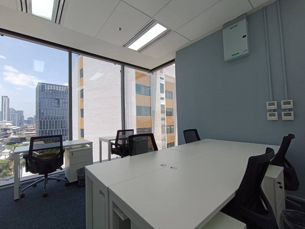 ให้เช่าสำนักงานอ่อนนุช อุดมสุข : เซอร์วิสออฟฟิศ พื้นที่สำนักงานให้เช่า อ่อนนุช บางจาก Serviced Office ตกแต่งสวย พร้อมเข้าอยู่ อาคาร สุขุมวิท ฮิลล์ ( Sukhumvit Hills Office Building ) 6 Workstations ราคาเช่า 43,590 บาท ใกล้รถไฟฟ้า BTSอ่อนนุช, BTSบางจาก