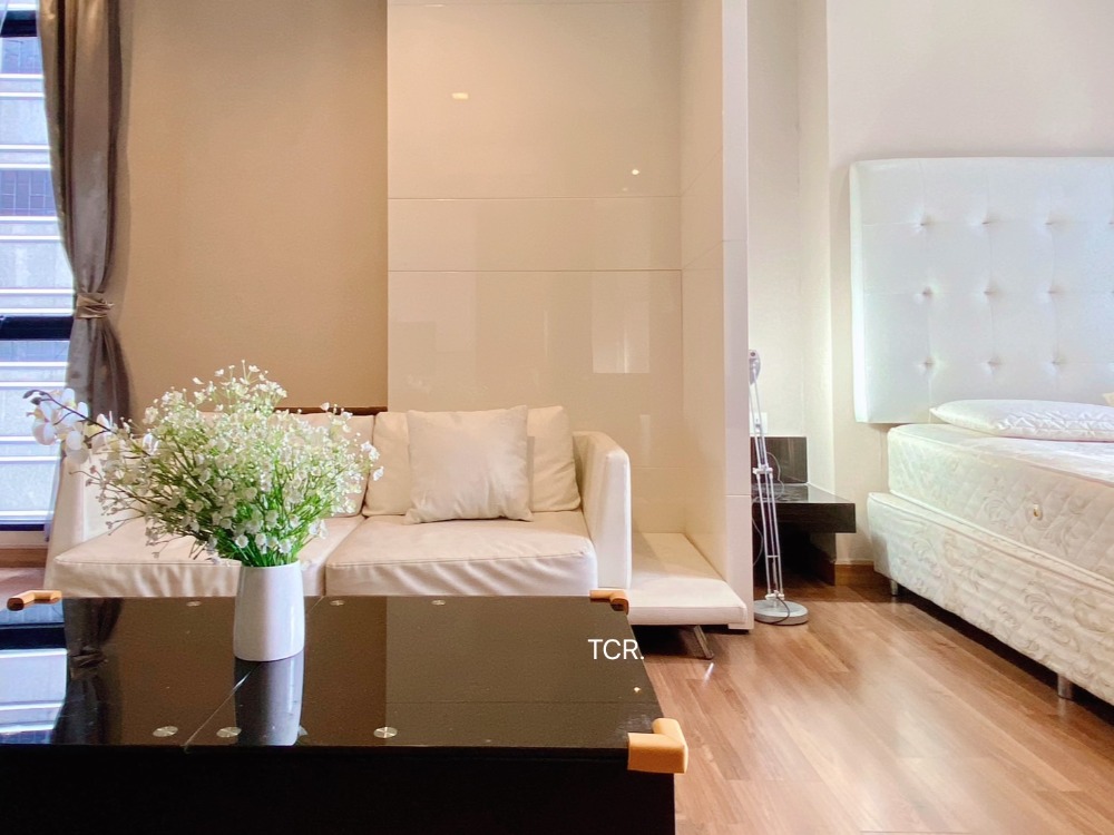 ให้เช่าคอนโดรัชดา ห้วยขวาง : ว่าง ห้องพร้อมอยู่ ให้เช่า IVY AMPIO ไอวี่ แอมพิโอ 1 ห้องนอน 1 ห้องน้ำ 34 ตรม. ห้องสตูดิโอ