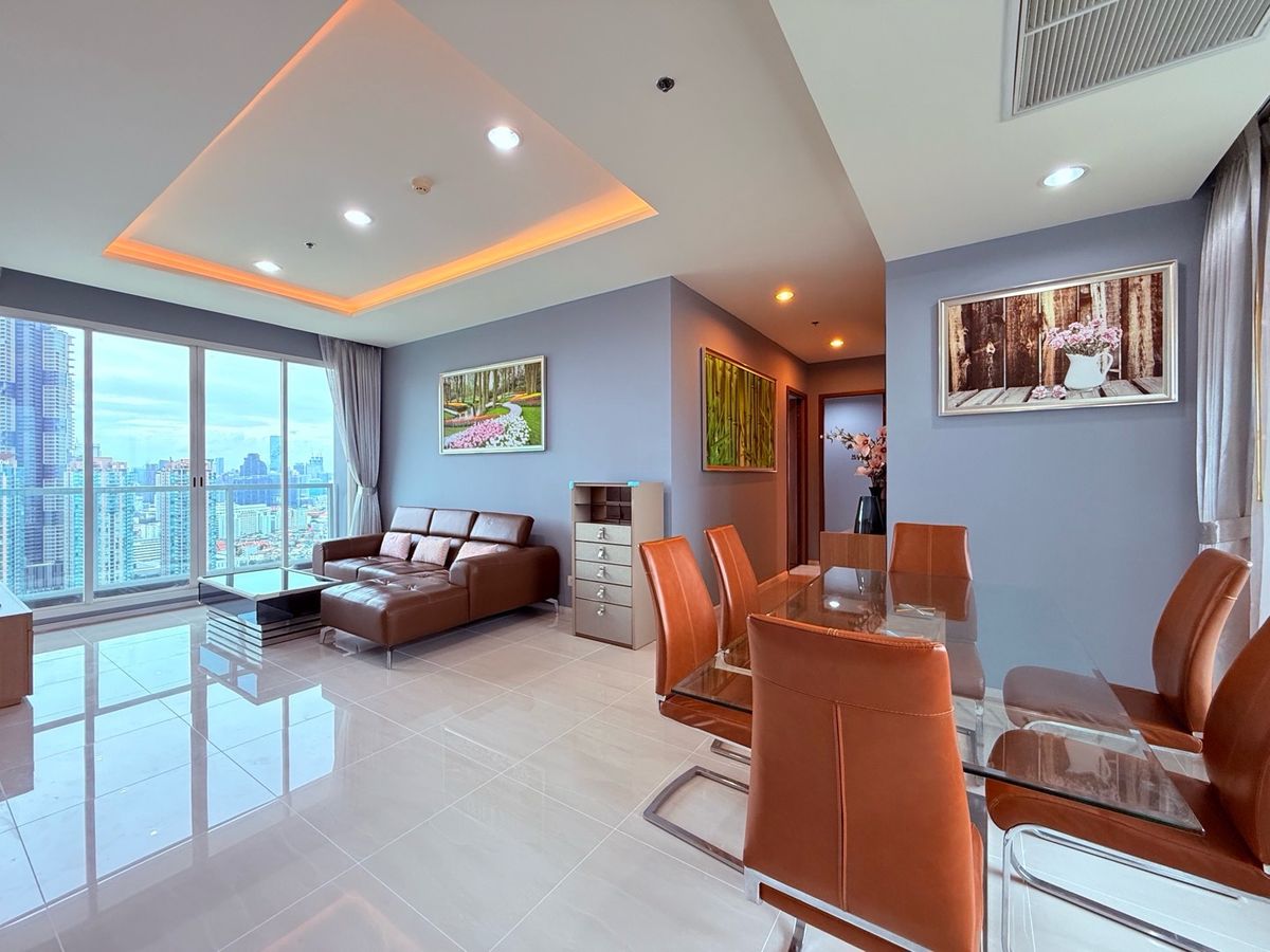 For RentCondoSathorn, Narathiwat : For rent | Menam Residences 3 bedroom 2 bathroom 122 sqm 