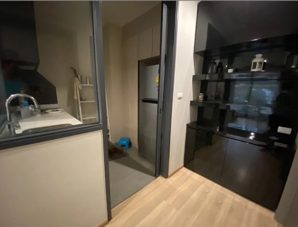 ขายคอนโดพระราม 9 เพชรบุรีตัดใหม่ RCA : S-TBGR158  ขายคอนโด เดอะเบส การ์เด้น-พระราม9, ชั้น 5 วิวสระ 2 ห้องนอน 5.1 ล้าน 064-959-8900