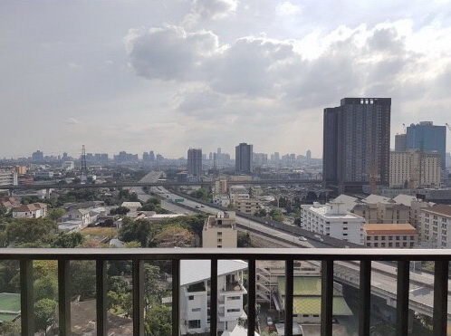 ขายคอนโดพระราม 9 เพชรบุรีตัดใหม่ RCA : S-TBGR159 ขายคอนโด เดอะเบส การ์เด้น-พระราม9, ชั้น 15 แต่งครบ 35 ตรม. 3.502 ล้าน 064-959-8900