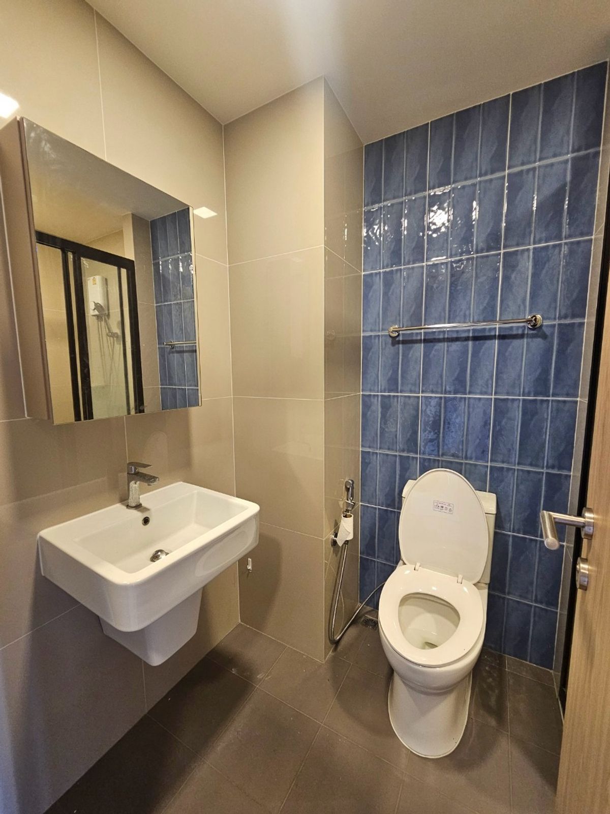 ให้เช่าคอนโดอ่อนนุช อุดมสุข : [For Rent] Modern 1-Bedroom Condo @ NIA by Sansiri 